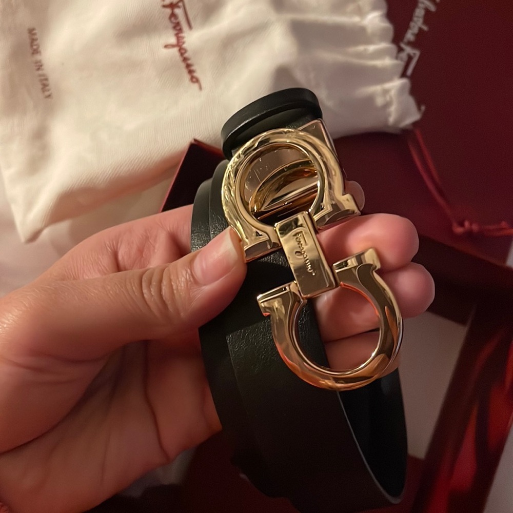 Authentic ferragamo belt
